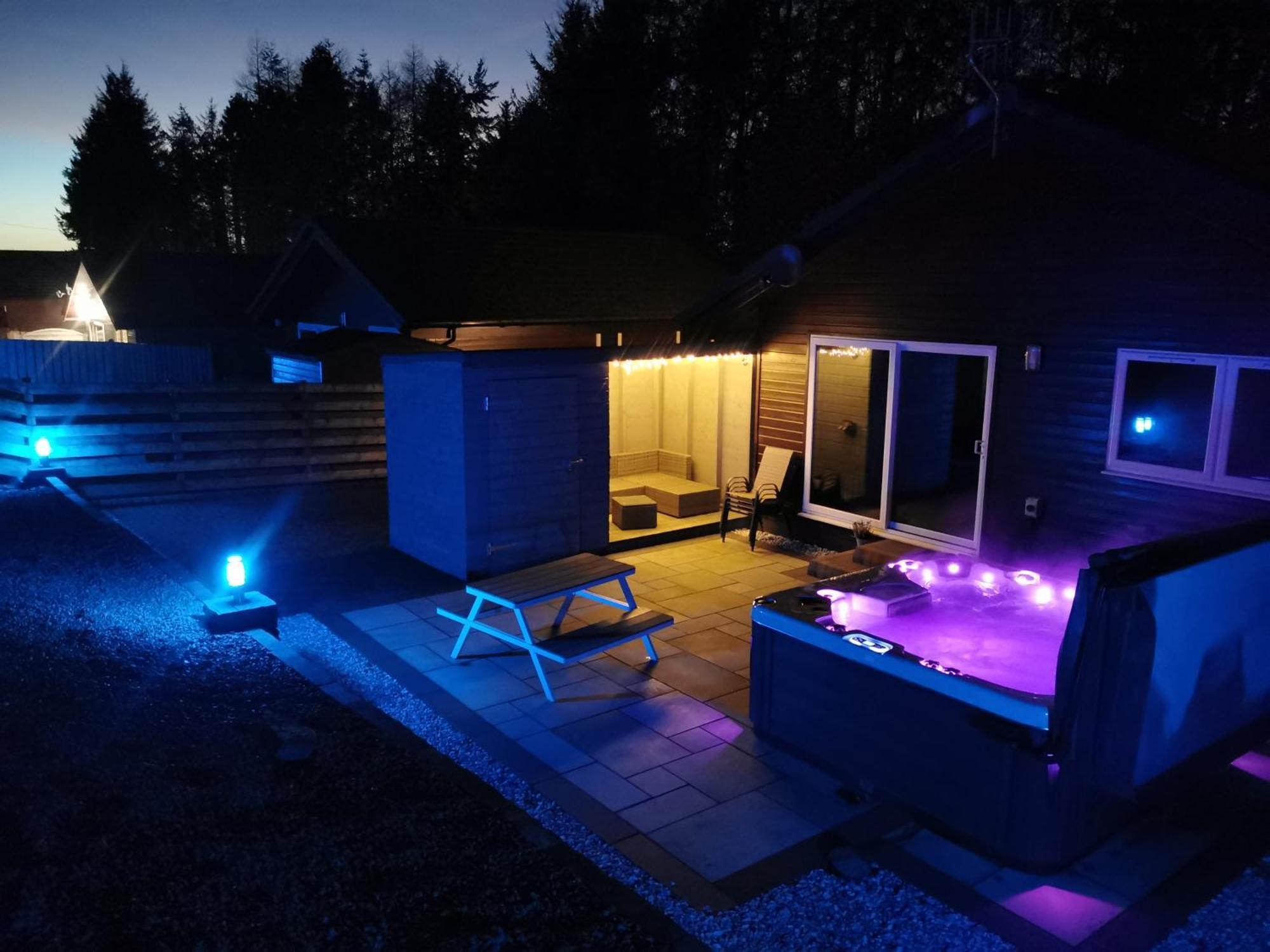 Cairnyard Lodges - Woodrow Beeswing Eksteriør bilde